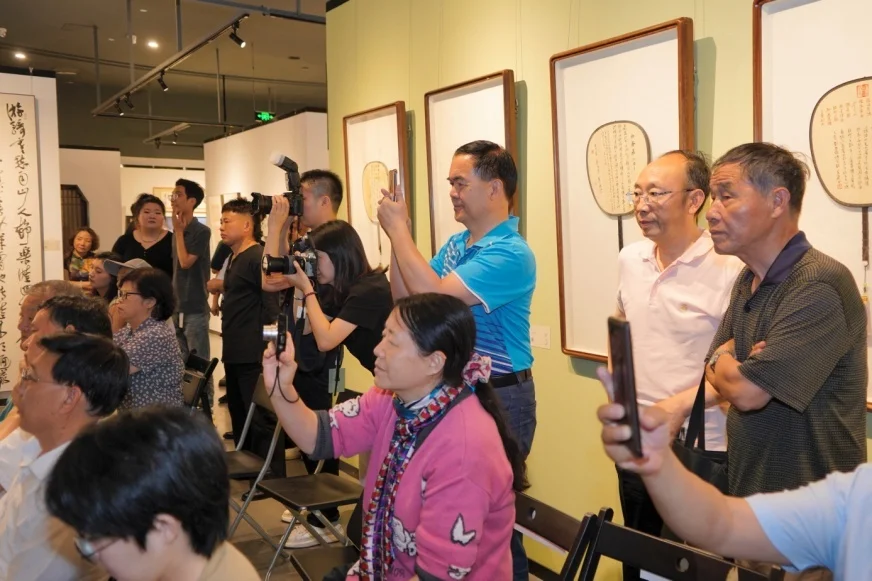 特稿·梁平｜“研墨听禅”黄正明作品南京展览，无声的修行可见儒士风尚(图2)